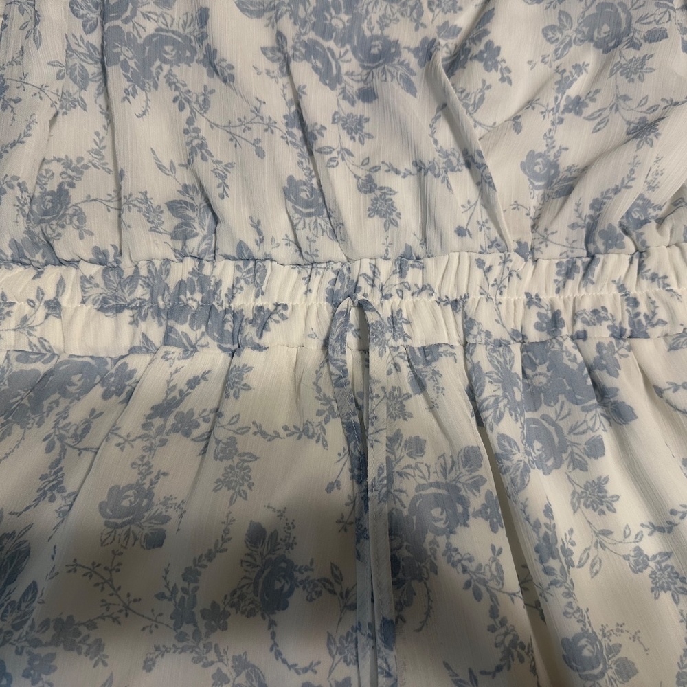 Romper - Picture 2 of 6